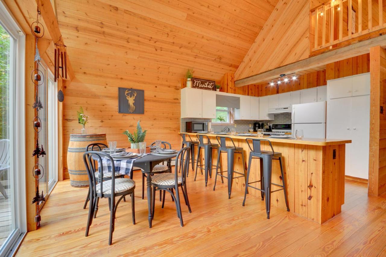 Serene Fancy Gap Cabin Retreat In Private Setting! Exteriör bild