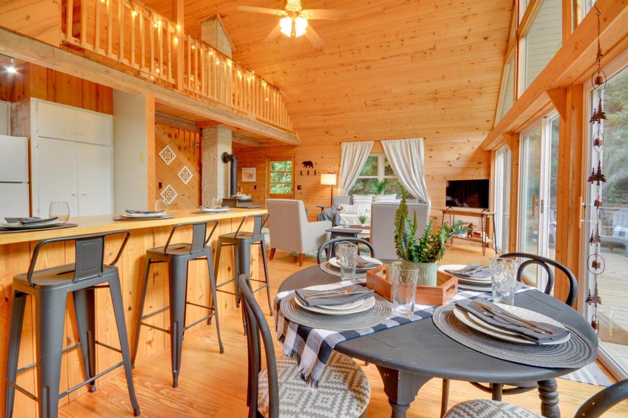 Serene Fancy Gap Cabin Retreat In Private Setting! Exteriör bild