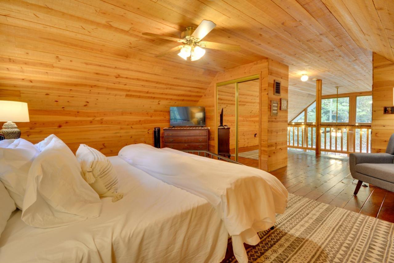 Serene Fancy Gap Cabin Retreat In Private Setting! Exteriör bild