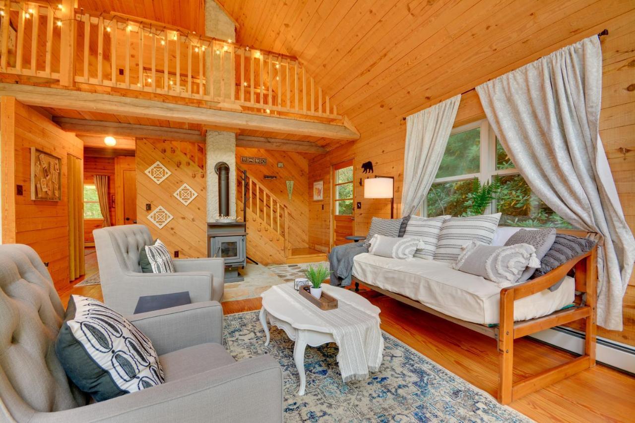 Serene Fancy Gap Cabin Retreat In Private Setting! Exteriör bild